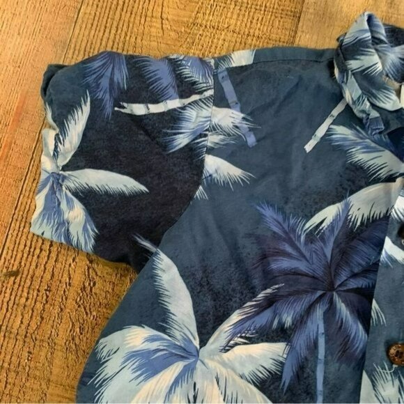 RJC made in Hawaii boys short sleeve Hawaiian blue button up with palm trees -6 - Picture 3 of 7
